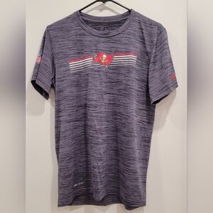 Mens Tampa Bay Buccaneers Dri-Fit Top Size Small